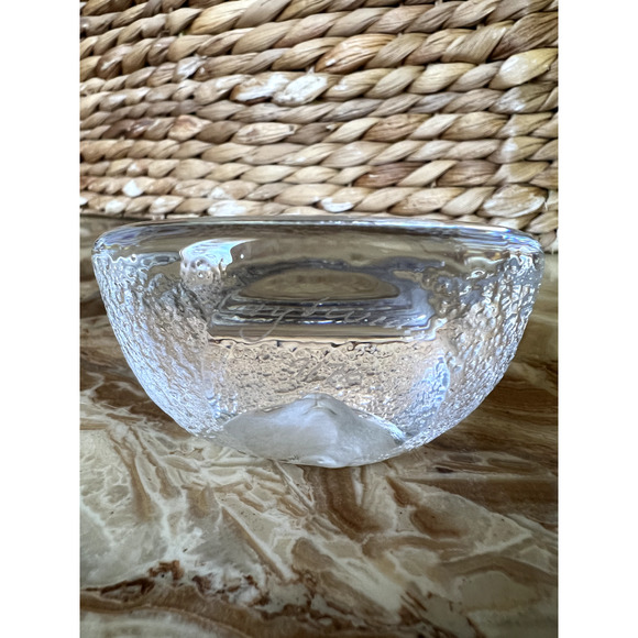 Mats Jonasson Swedish Lead Crystal Cut Cat Face Paperweight Signature Collection - Picture 4 of 5